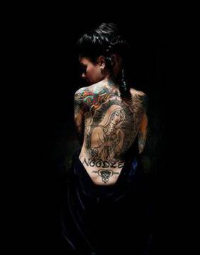 Светът на татуировките :: Вижте луди и секси татуировки върху женски тела! Изберете си татуировка тук! (+СНИМКИ)