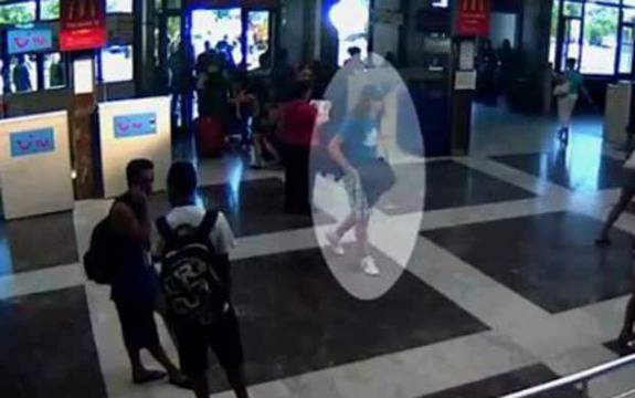 Bulgaria bus 'suicide bomber' caught on CCTV