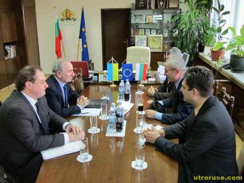 „Приста ойл“ ще строи в Украйна завод за преработка на отработени масла