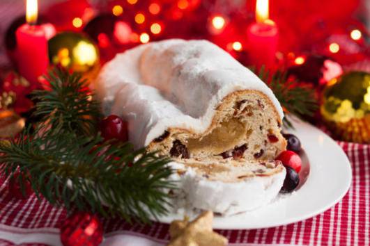 Седмица на десертите: Щолен за Коледа