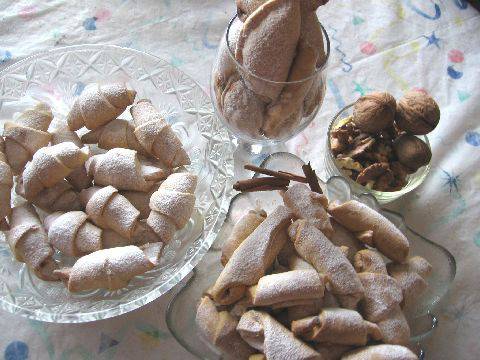 Сладки кифлички (от тефтера на мама)