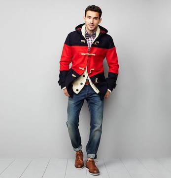 Tommy Hilfiger ни връща в лятото