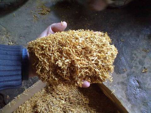 Брюксел забранява тютюна за ръчно свиване на цигари