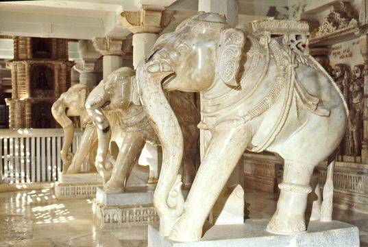 Джайнистките храмове (Dilwara Temples)