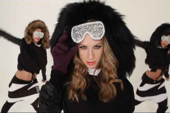 Goodslav feat. Део, Лора и Буч – Вятъра сърдит