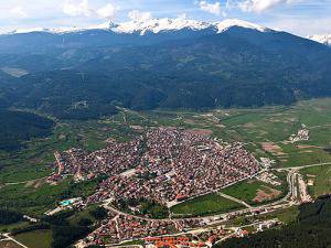 ДОБРИНИЩЕ, къщи за гости, хотели в Добринище, почивка, ски