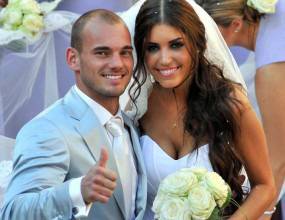 Г-жа Снайдер отрече да е казвала, че тя и Уесли ще напускат Милано