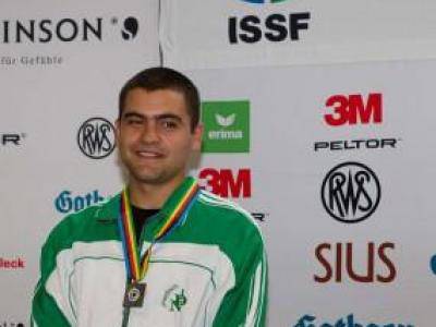 Антон Ризов спечели национален предколеден турнир по стрелба в Пловдив