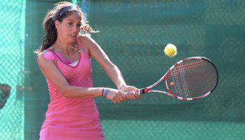 Изабела Шиникова спечели титлата в Истанбул