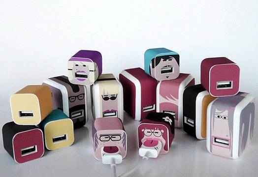 Забавни стикери за персонализация на кабели