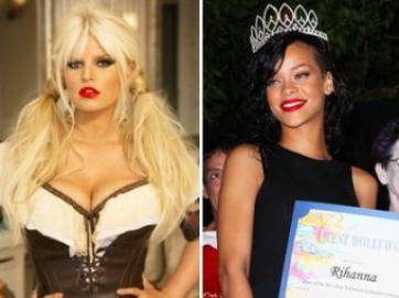 Голите Джесика Симпсън и Риана направиха подарък за Нова година на феновете си (снимки)