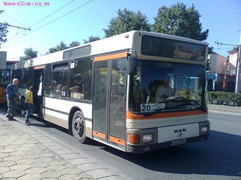 Автобусите се движат до 23 часа от февруари