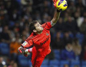 За пета поредна година: Икер е най-добрият в света