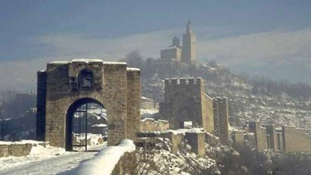 Снимка на Царевец замества изглед от турския град Бингьол в икономическа класация