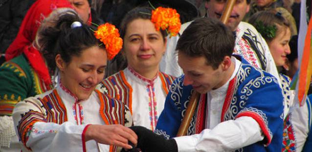 Календар на кукерски, фолклорни фестивали и събори за 2013 година