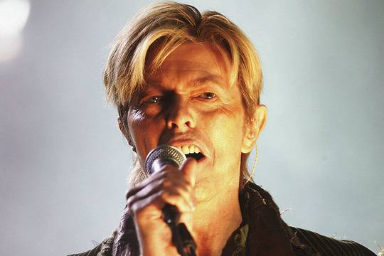 Дейвид Боуи се завръща