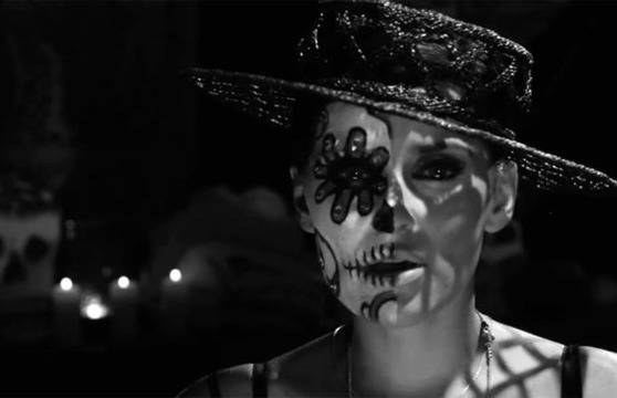 Видео премиера: Waiting For The Night на Нели Фуртадо