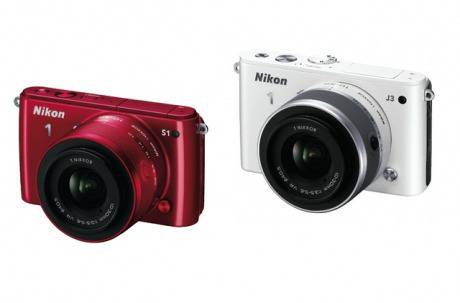 Nikon представиха компактните апарати J3 и S1