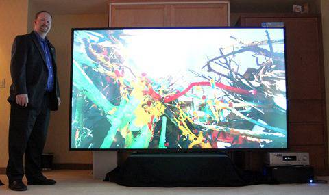 110-инчов телевизор за $300000