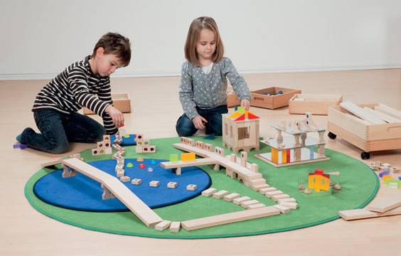 Кои играчки са добри за децата ни?