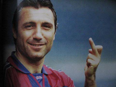 Стоичков за Майкъла: Гладна кокошка