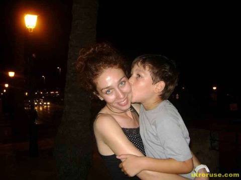 Когато Галя пее „Пак съм у дома“ в Палма де Майорка, сънува Русе