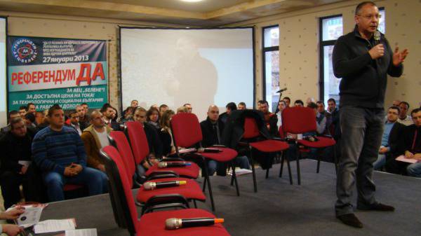 Станишев се закани да бие дузпата на ГЕРБ на референдума