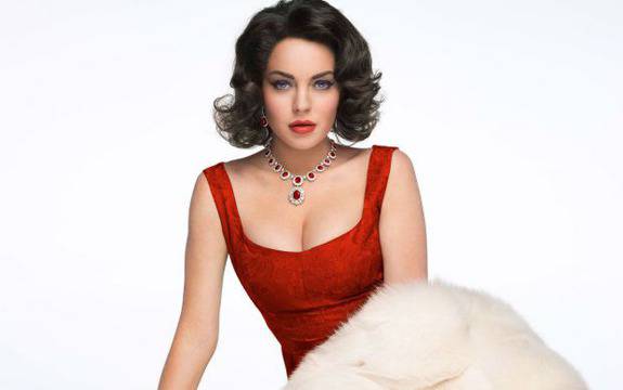 Линдзи Лоън откраднала гривна на Лиз Тейлър видяна 9194 коментари 17