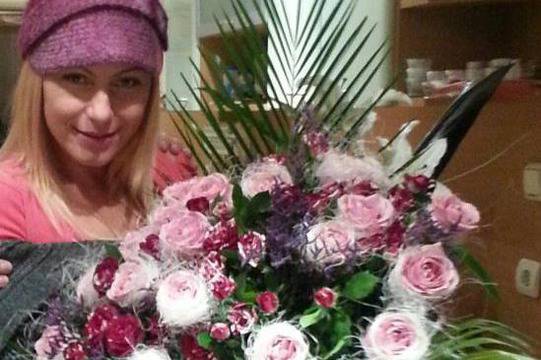 Камелия без грим на рождения си ден