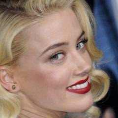 Амбър Хърд заряза Джони Деп