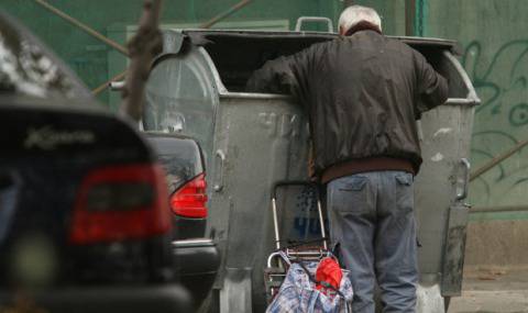 КНСБ: 80% от българите живеят в лишения