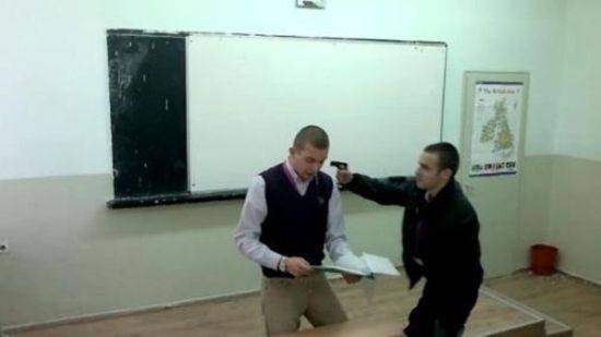 Атентатът срещу Ахмед Доган влезе в клас