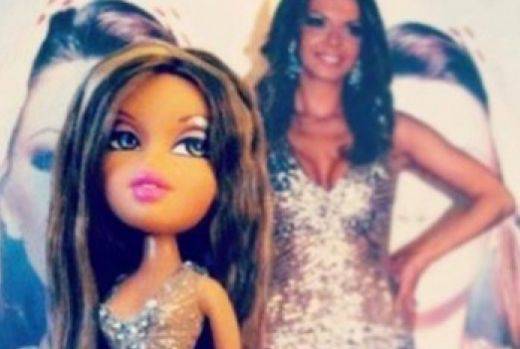 УАУ! Галена се превърна в пластмасова кукла