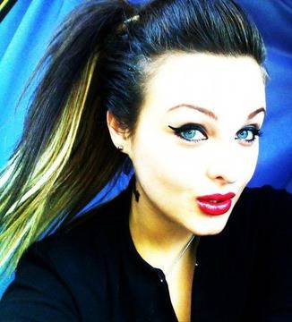 Глория на тръни! Виж в какво се забърка Симона Загорова!