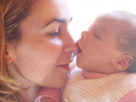 Само за месец благотворителна кампания спасява 6 бебета от живот в социален дом