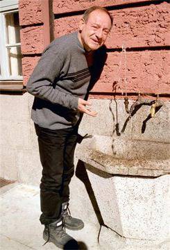 Истина или лъжа: Антон Радичев спрял да гледа телевизия