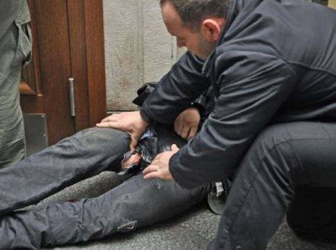 „Пирогов“: Не сме рязали тестис на Баретата