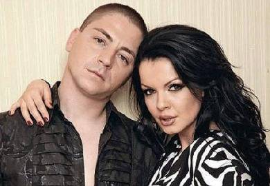 Фолк певицата Галена пръсна 30 бона в Мексико!