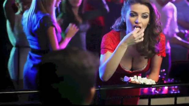 Жулиета от рекламата низвергната от свекървата си!