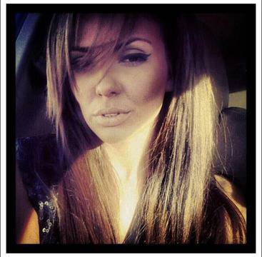 Фейсбук унижи Николета: Съсипана е!