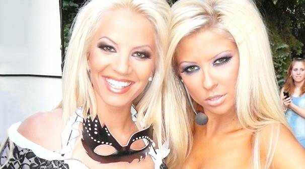 Андреа и Емилия с най-добрите поп-фолк албуми за 2012 г.