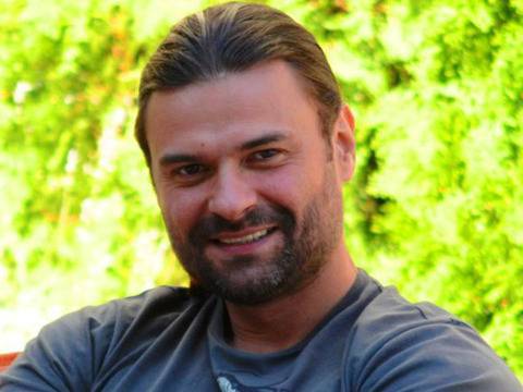 Стефан Иванов от „Етажна собственост“: У нас се правят твърде малко комедийни филми