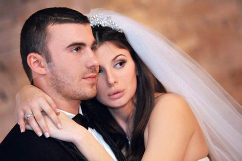 Синът на Миню Стайков се предаде