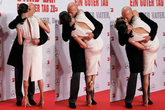 Брус Уилис: Жена ми е шефът вкъщи видяна 8141 коментари 5