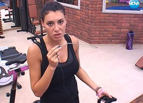 Златка воюва с Банев в съда за имот на плажа