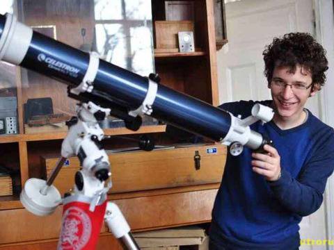 Първият въпрос към златното момче Момчил Молнар в САЩ: Do you have lukanka in your luggage?*