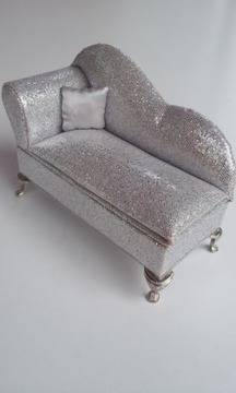 Бижутерийни кутии. Различни видове и размери.