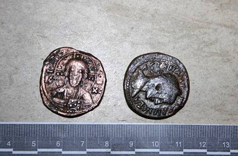 Иззеха над 290 антични монети в столицата