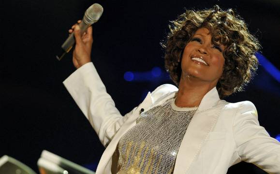 10 от най-запомнящите се хитове на Уитни Хюстън