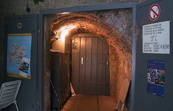 Подземното езеро Зеегроте до Виена (Seegrote)